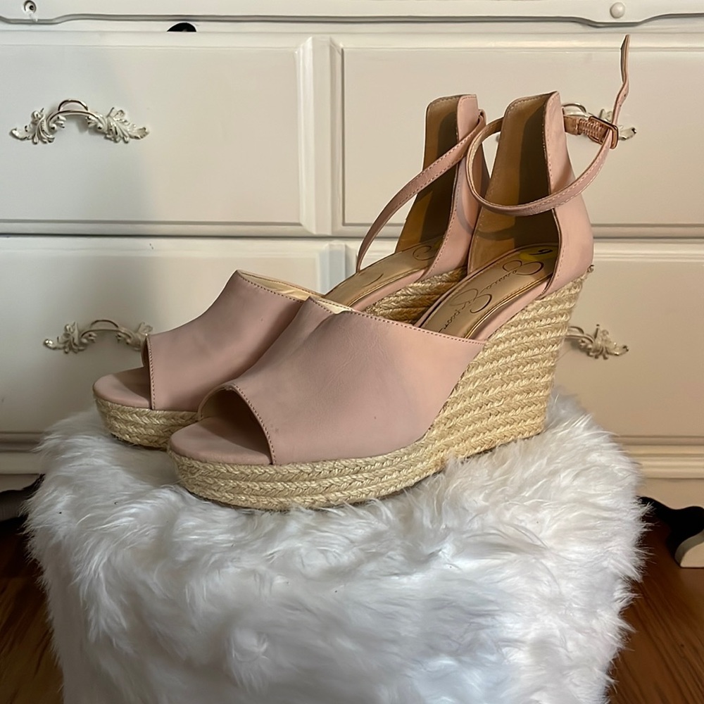 JESSICA SIMPSON WEDGES🩰